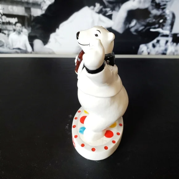 COCA-COLA | Enesco Polar Bears Through the Years: 1970s NIB/NWT - Picture 2 of 6